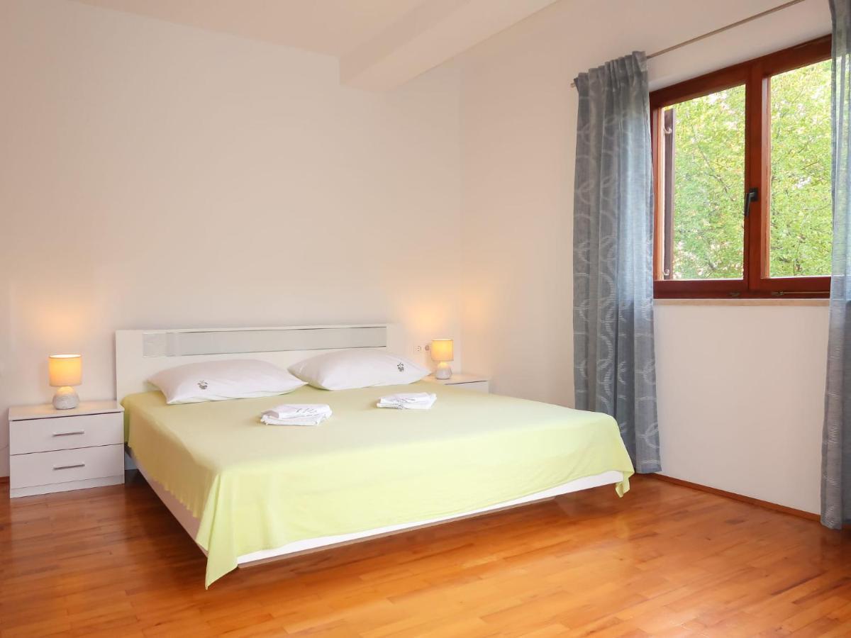 Apartment Vera - Mlk325 By Interhome Malinska Exterior foto